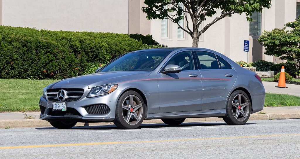 Mercedes-Benz C 200